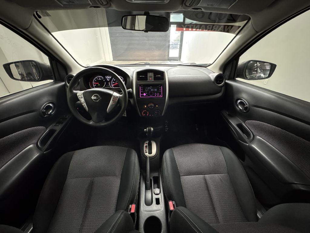 2016 Nissan Versa Image 22
