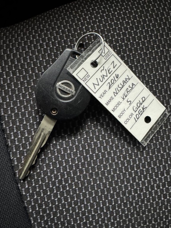 2016 Nissan Versa Image 27