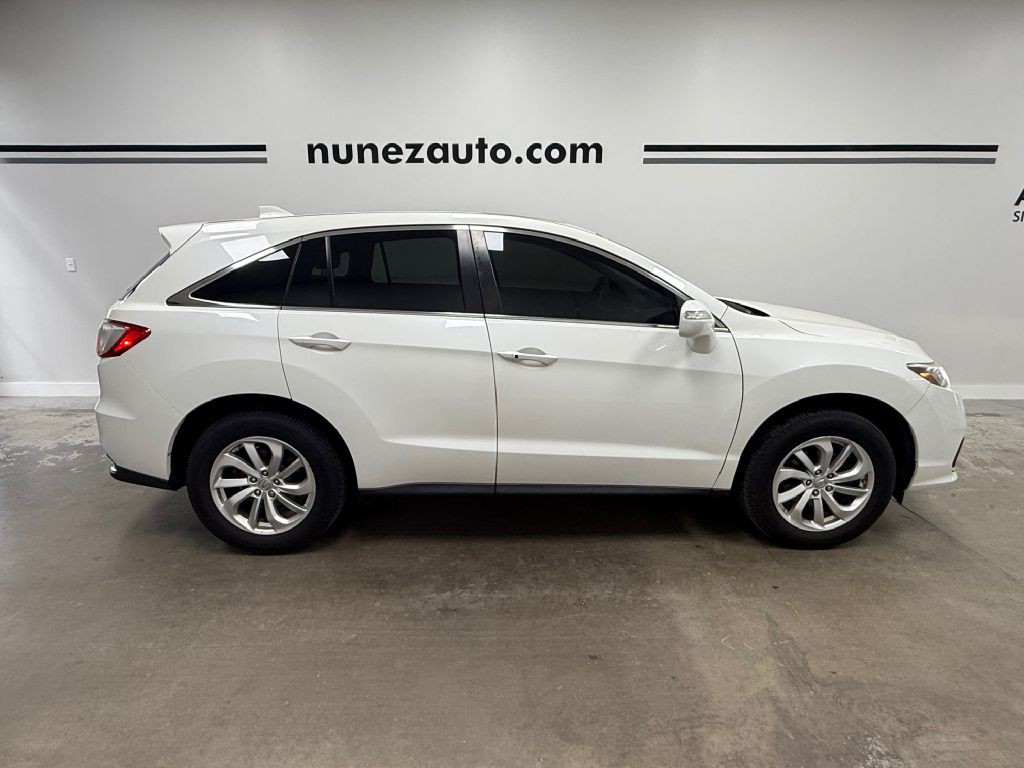 2017 Acura RDX Image 2