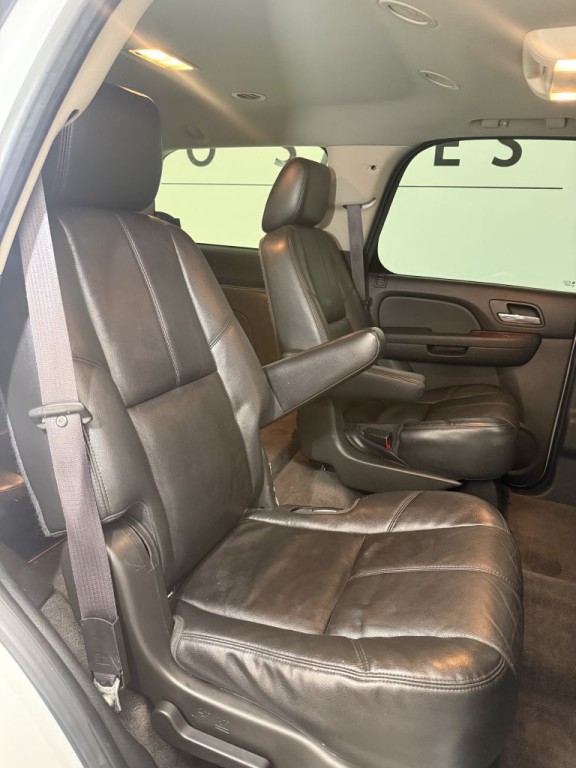 2012 Chevrolet Tahoe Image 13