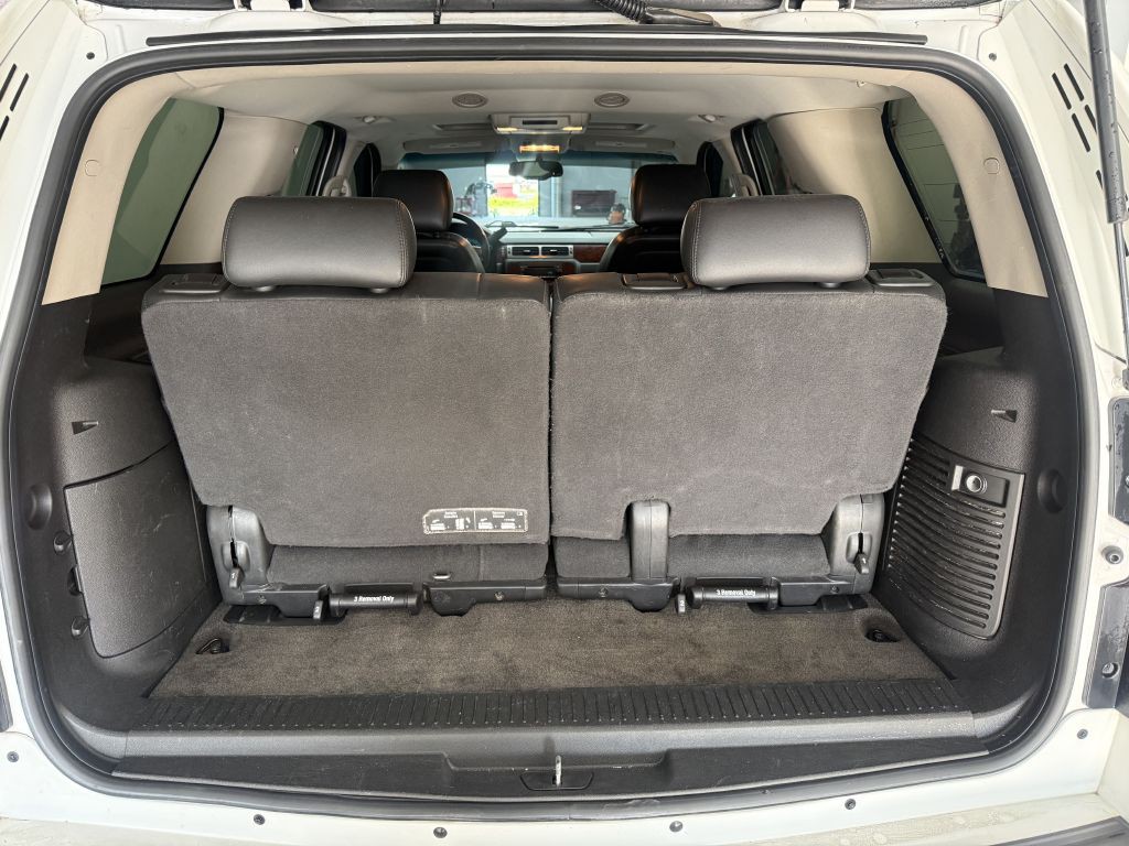 2012 Chevrolet Tahoe Image 17