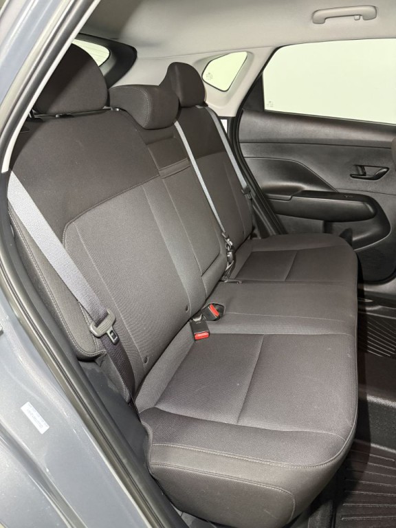 2025 Hyundai Kona Image 13