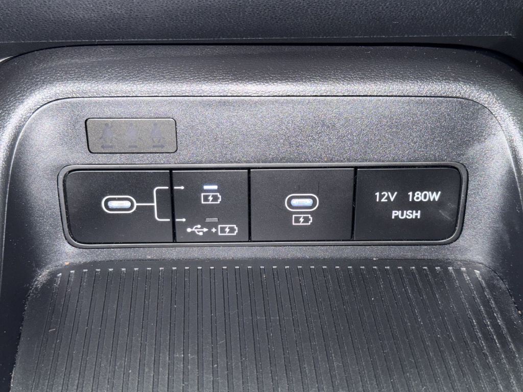 2025 Hyundai Kona Image 33
