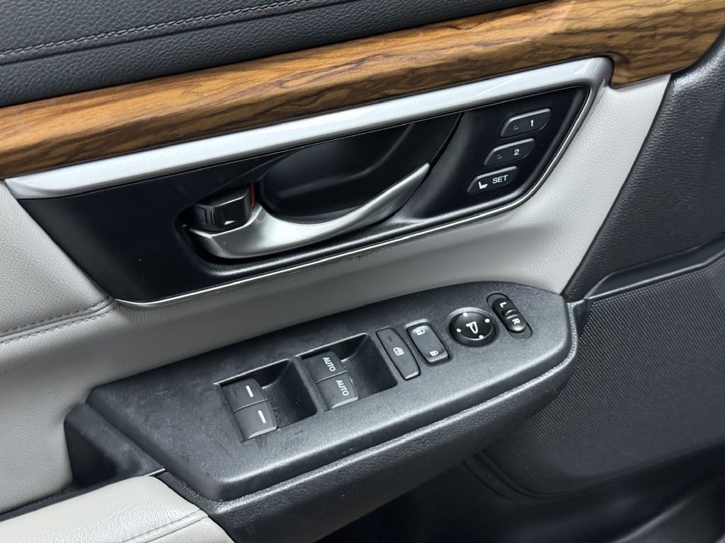 2017 Honda CR-V Image 21