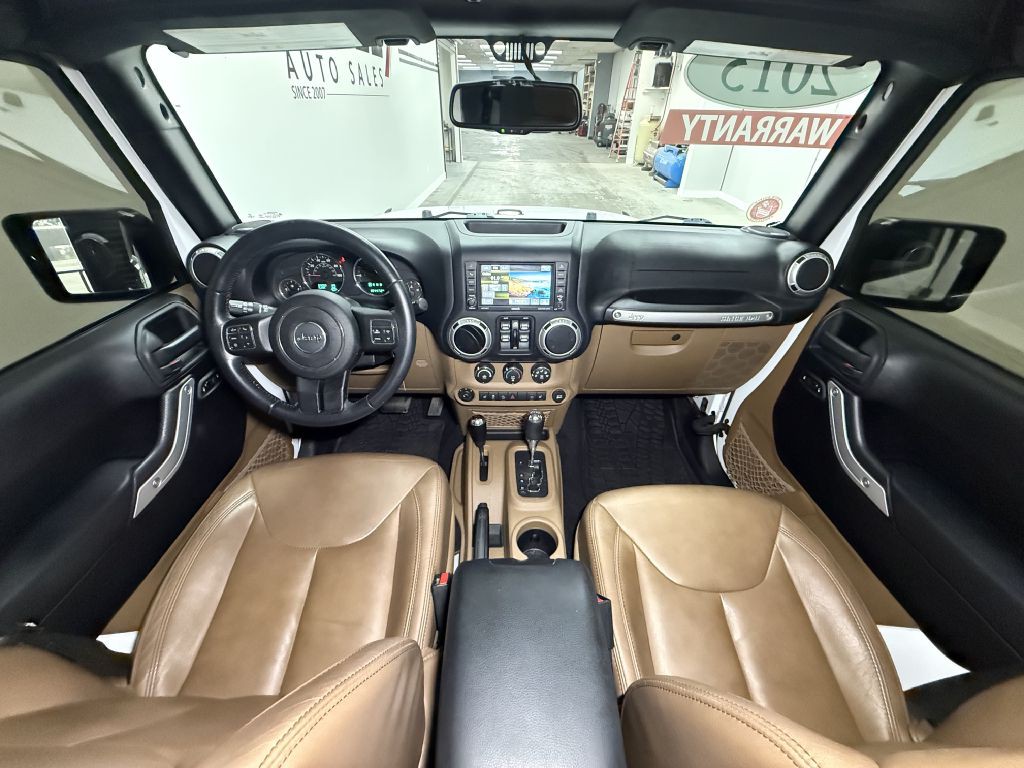 2015 Jeep Wrangler Unlimited Image 16