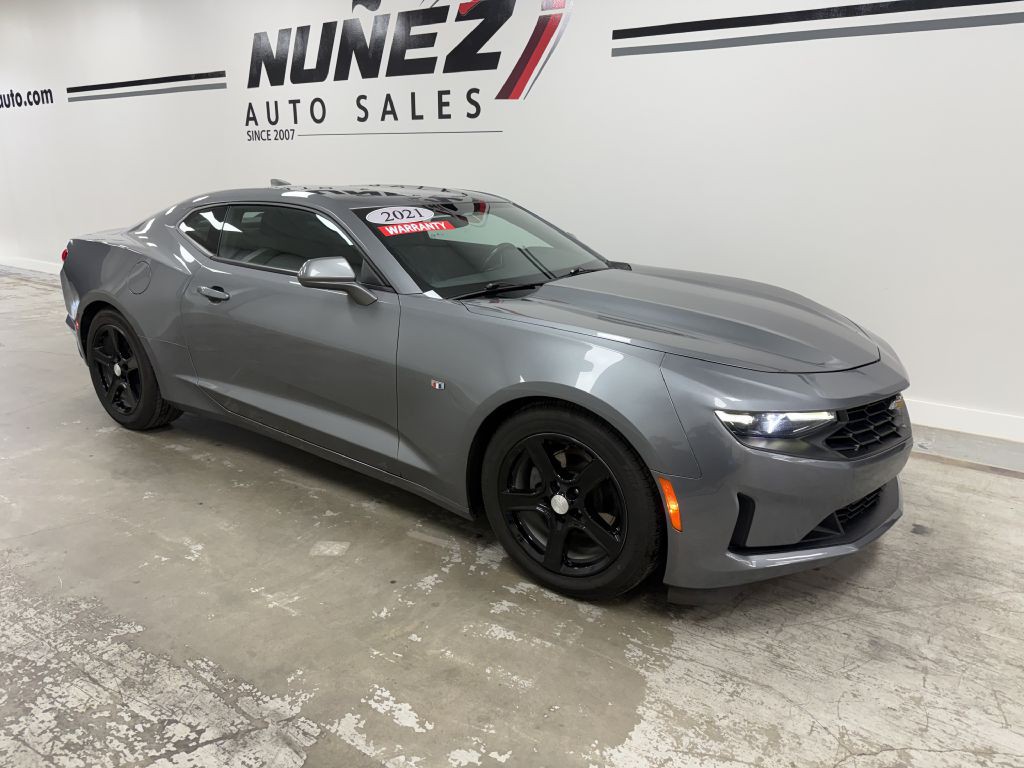 2021 Chevrolet Camaro Image 1