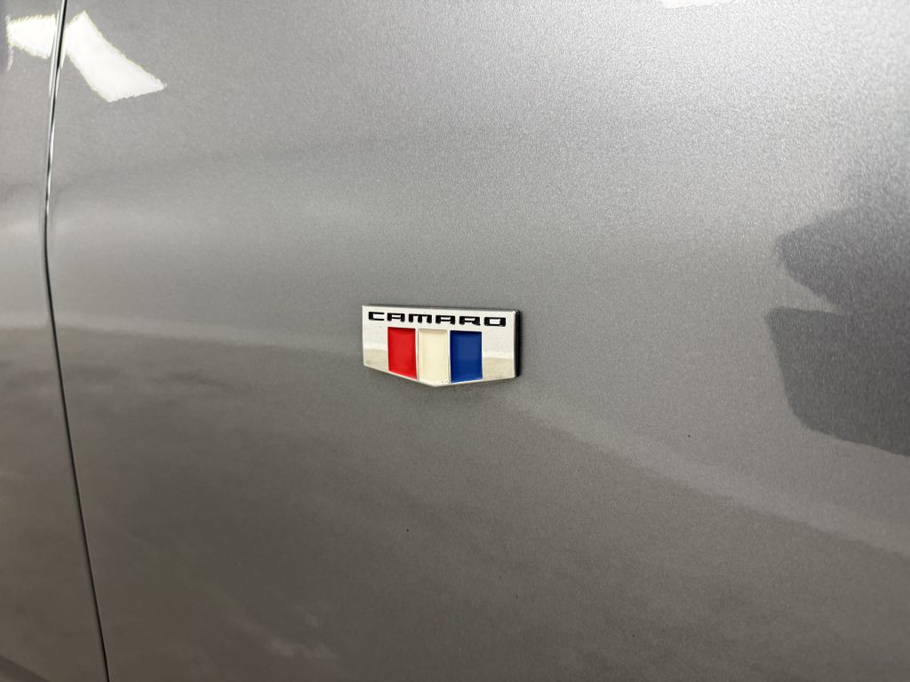 2021 Chevrolet Camaro Image 10
