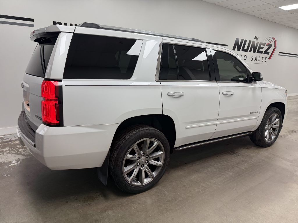 2017 Chevrolet Tahoe Image 3
