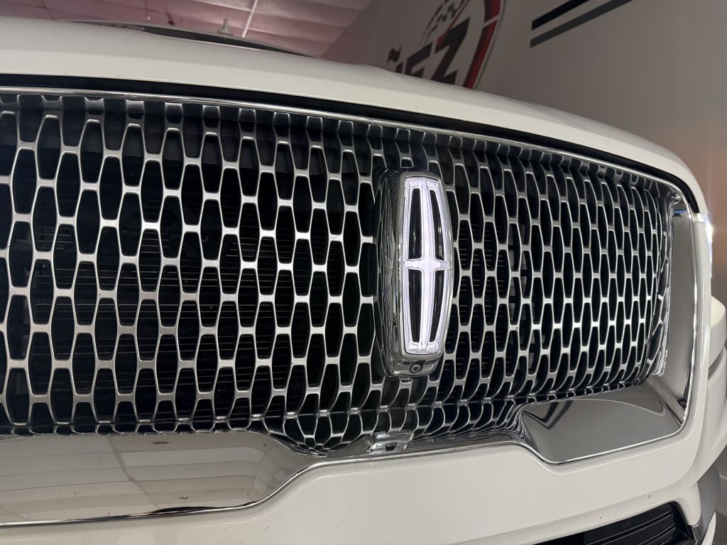 2021 Lincoln Navigator Image 9