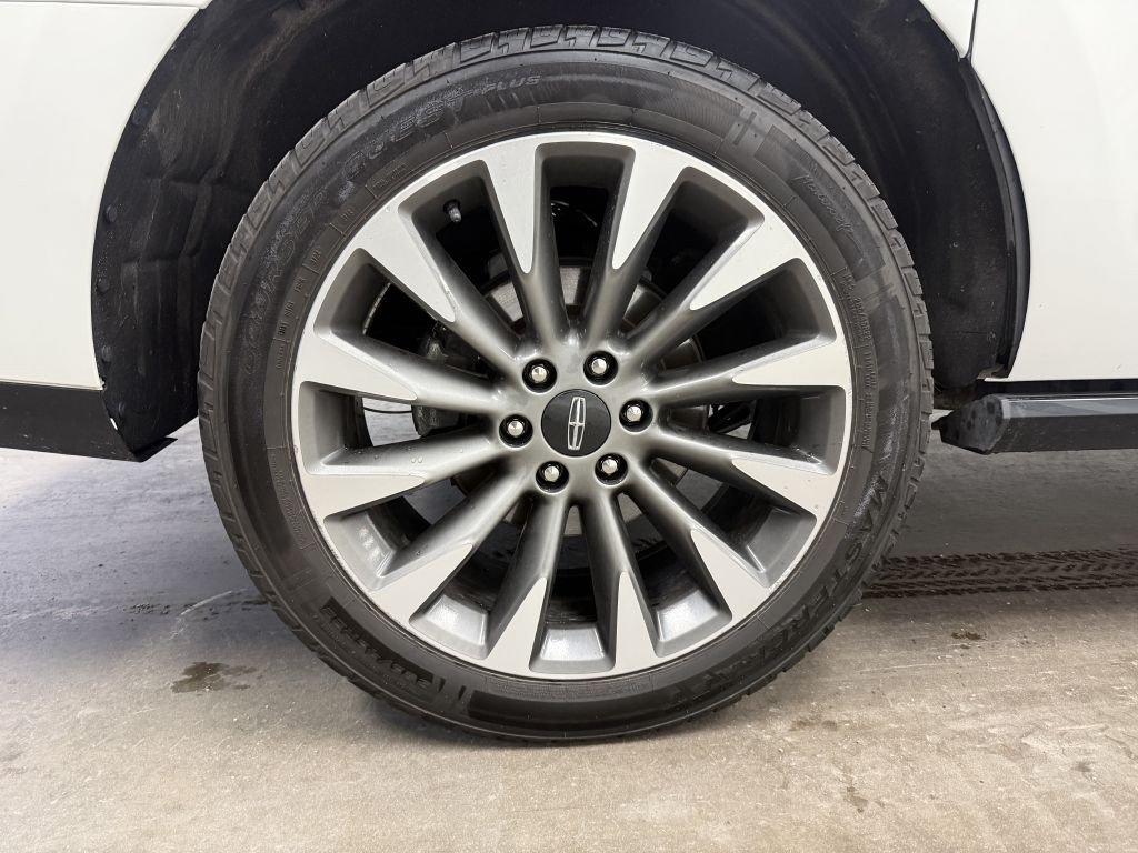 2021 Lincoln Navigator Image 15