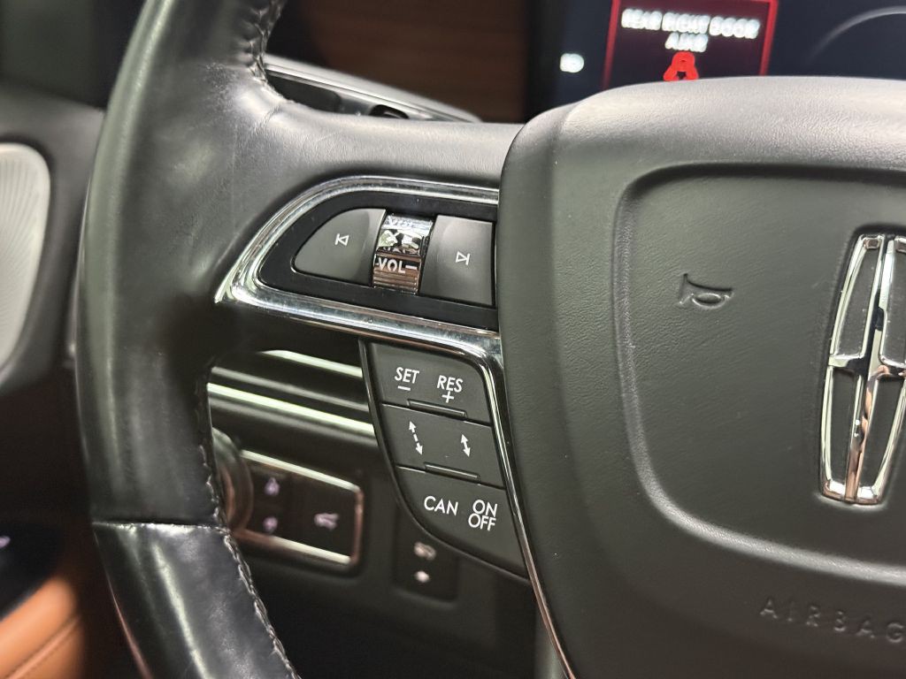 2021 Lincoln Navigator Image 22