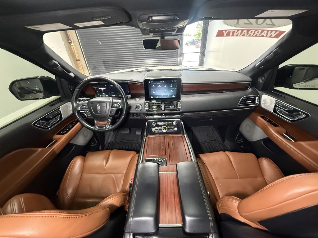 2021 Lincoln Navigator Image 33