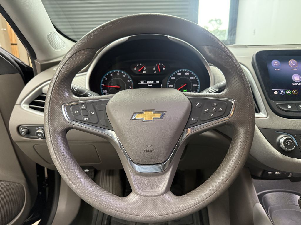 2020 Chevrolet Malibu Image 14