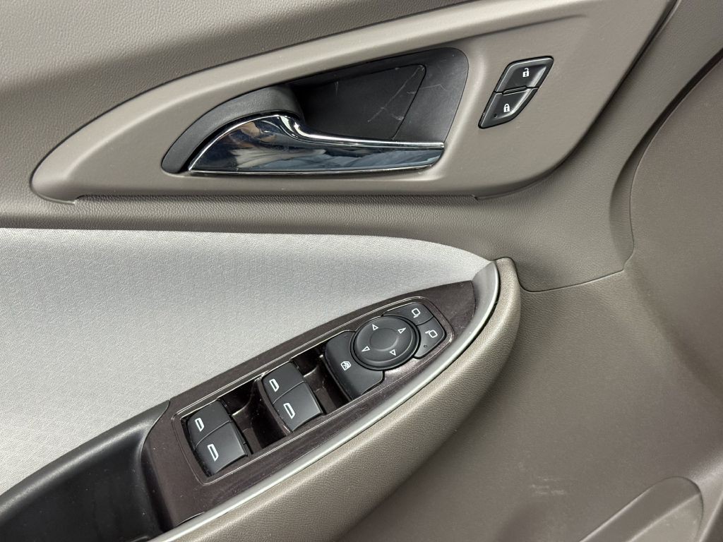 2020 Chevrolet Malibu Image 16