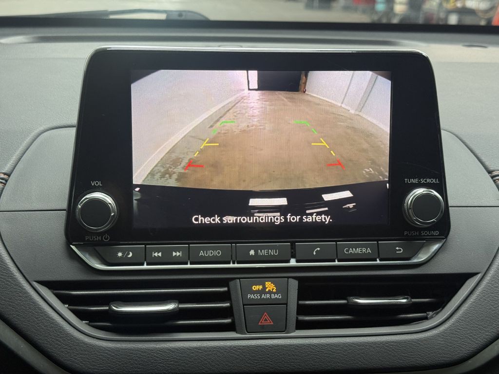 2019 Nissan Altima Image 26