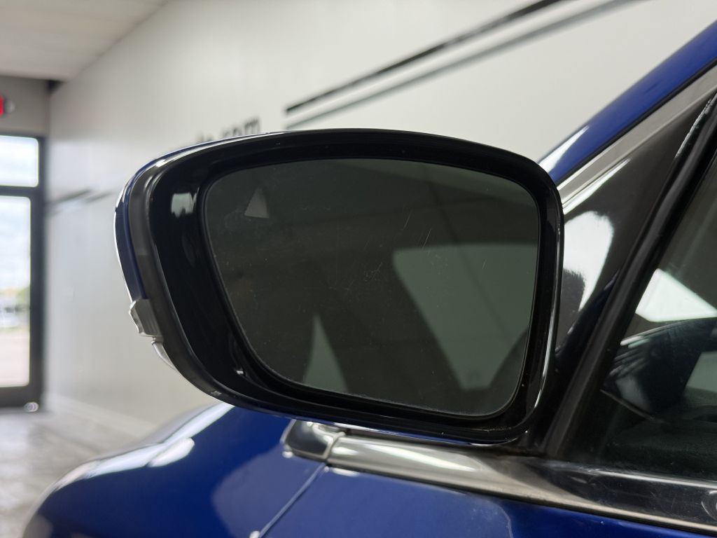 2015 Chrysler 200 Image 15