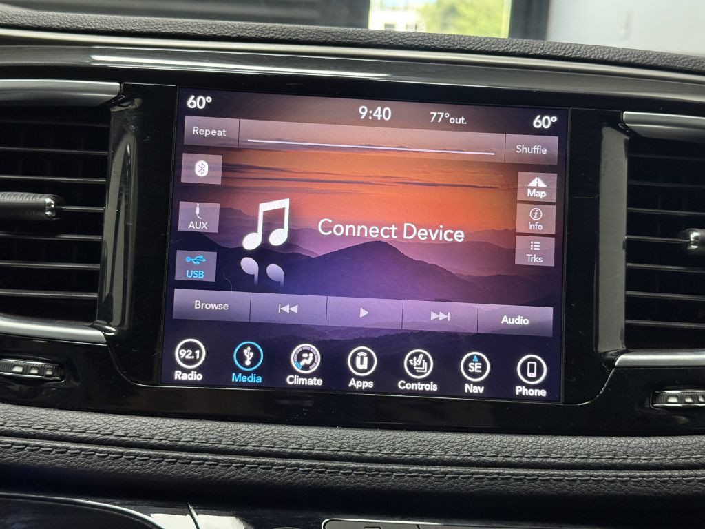 2018 Chrysler Pacifica Image 31