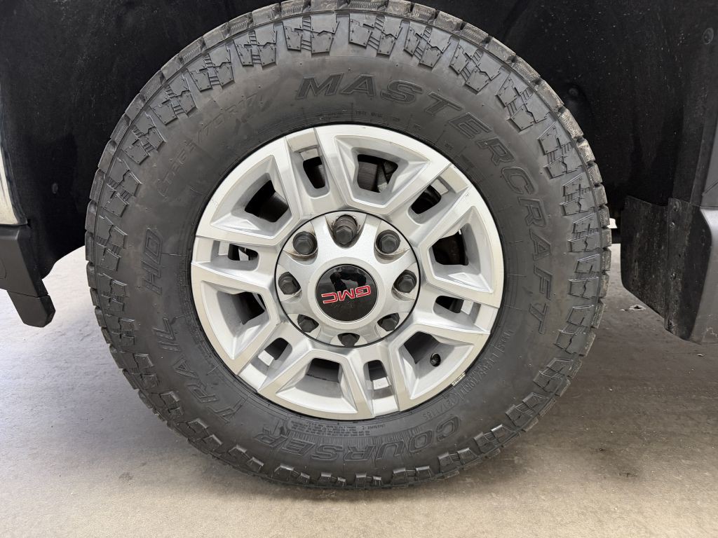 2023 GMC Sierra Image 20
