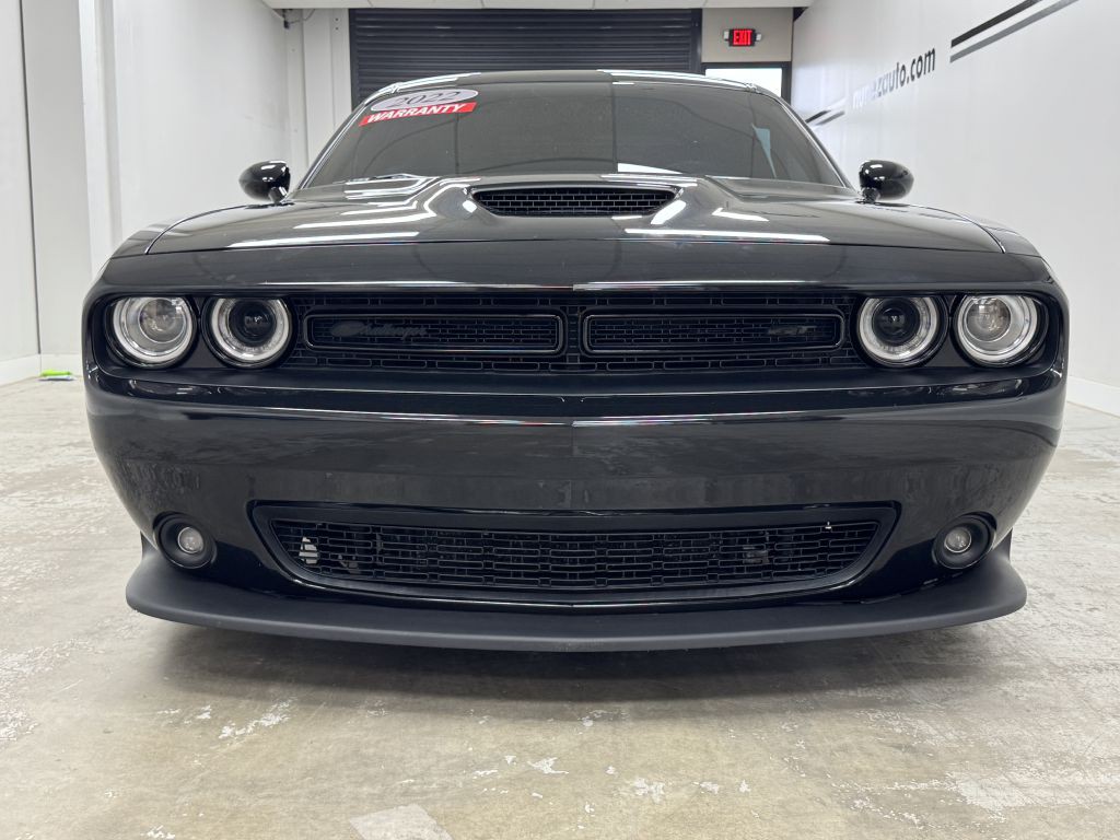 2022 Dodge Challenger Image 4