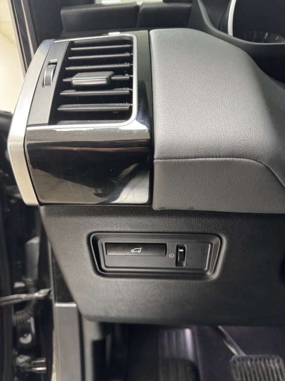 2014 Land Rover Range Rover Sport Image 16