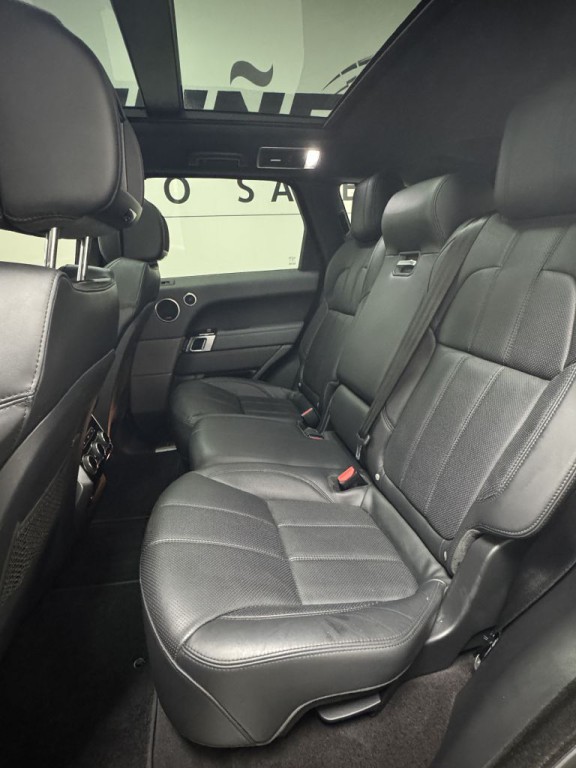2014 Land Rover Range Rover Sport Image 19