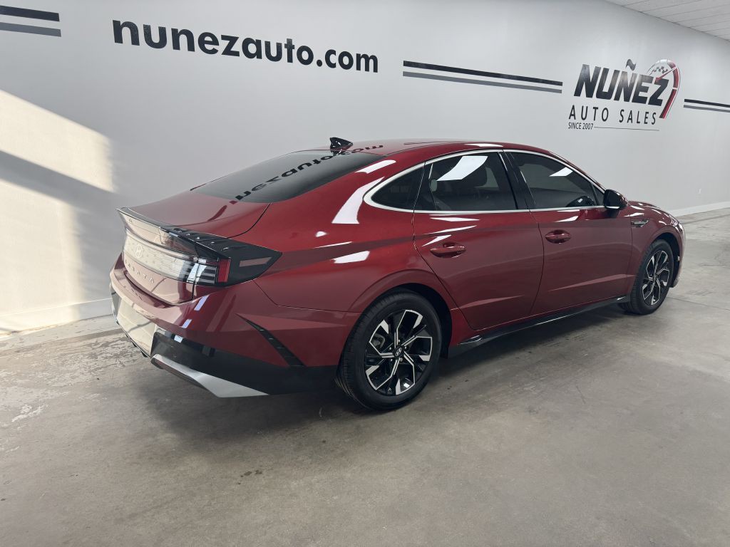 2024 Hyundai Sonata Image 3