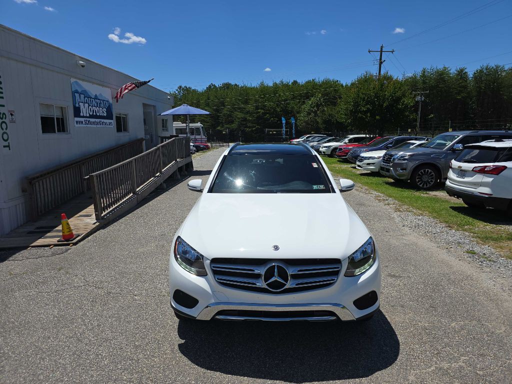 2019 Mercedes-Benz GLC-Class Image 11