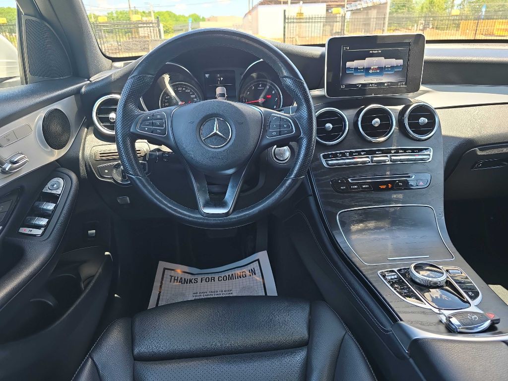 2019 Mercedes-Benz GLC-Class Image 24