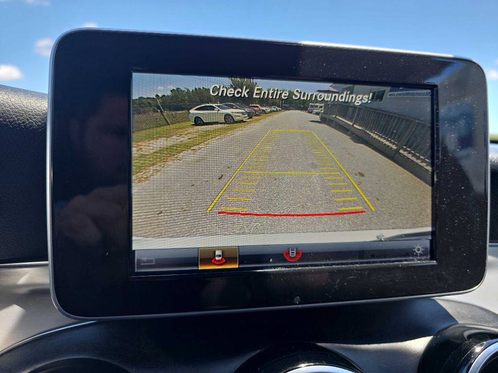 2019 Mercedes-Benz GLC-Class Image 26