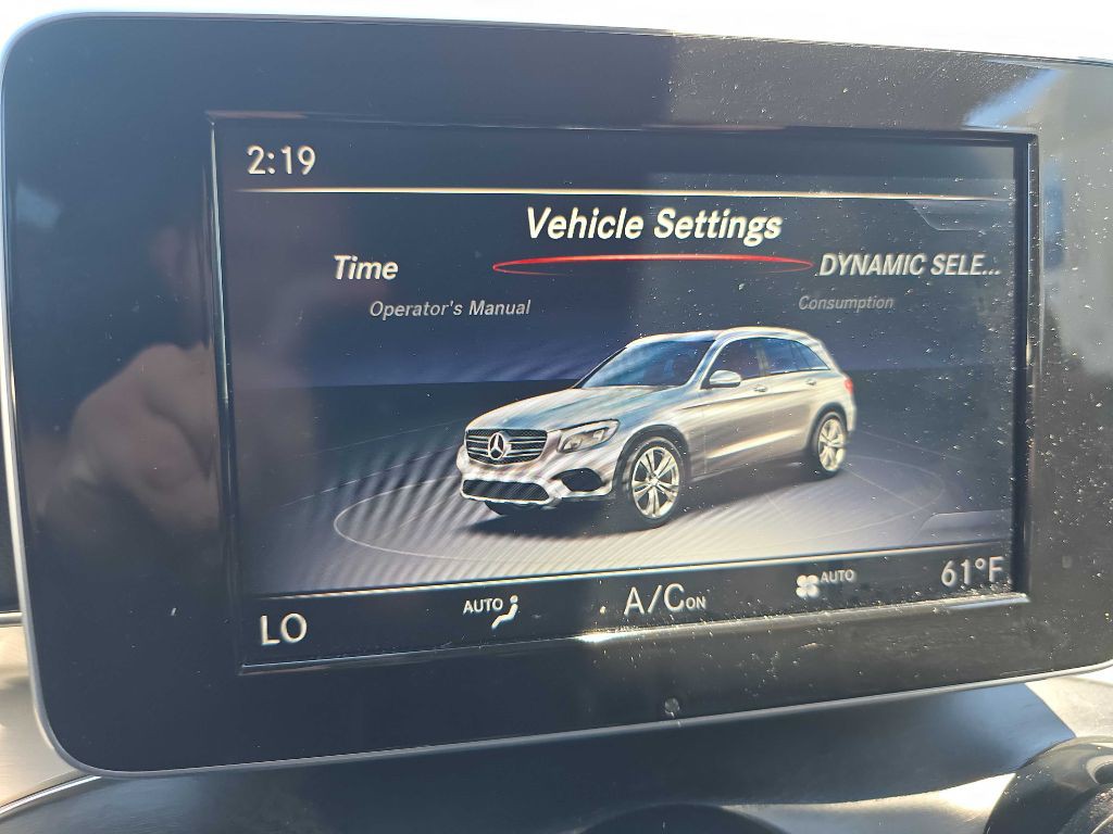 2019 Mercedes-Benz GLC-Class Image 28
