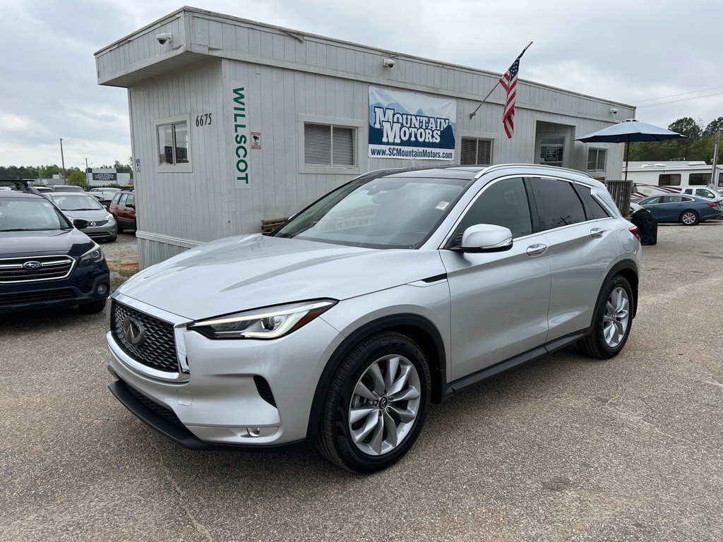2021 INFINITI QX50 Image 3