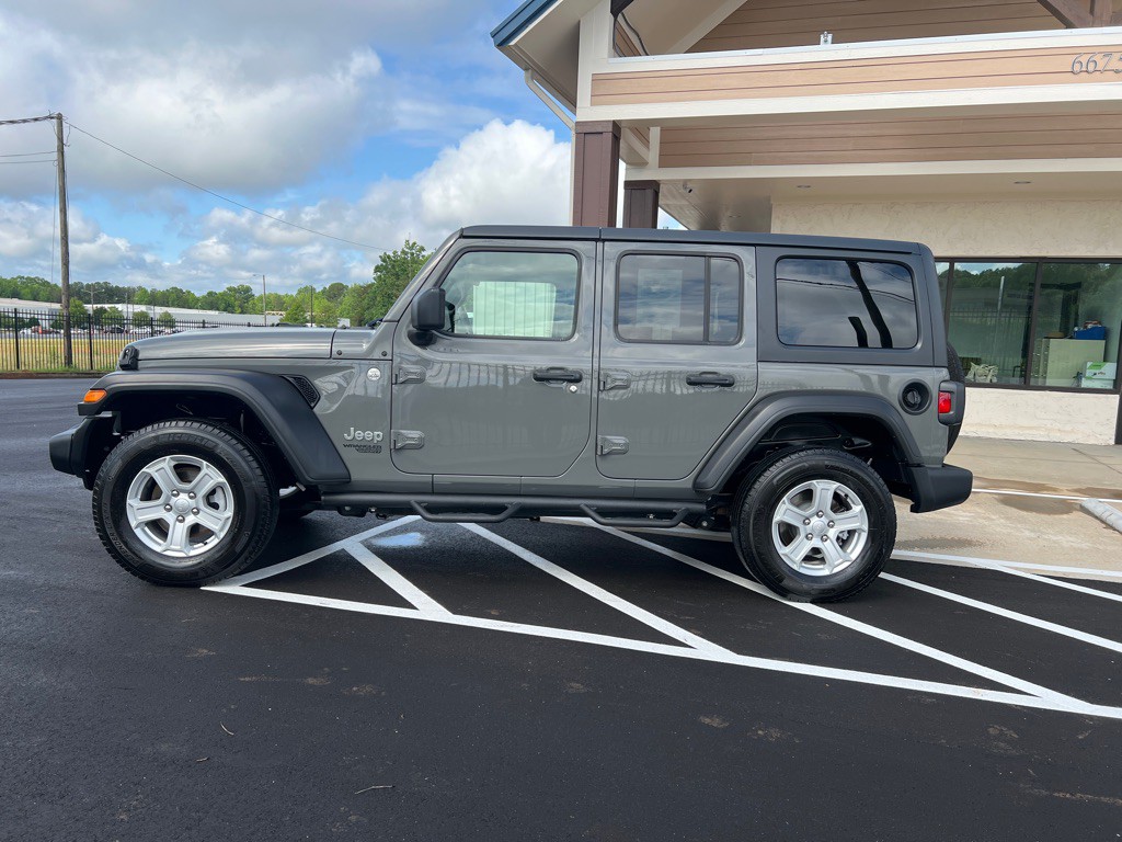 2021 Jeep Wrangler Unlimited Image 3