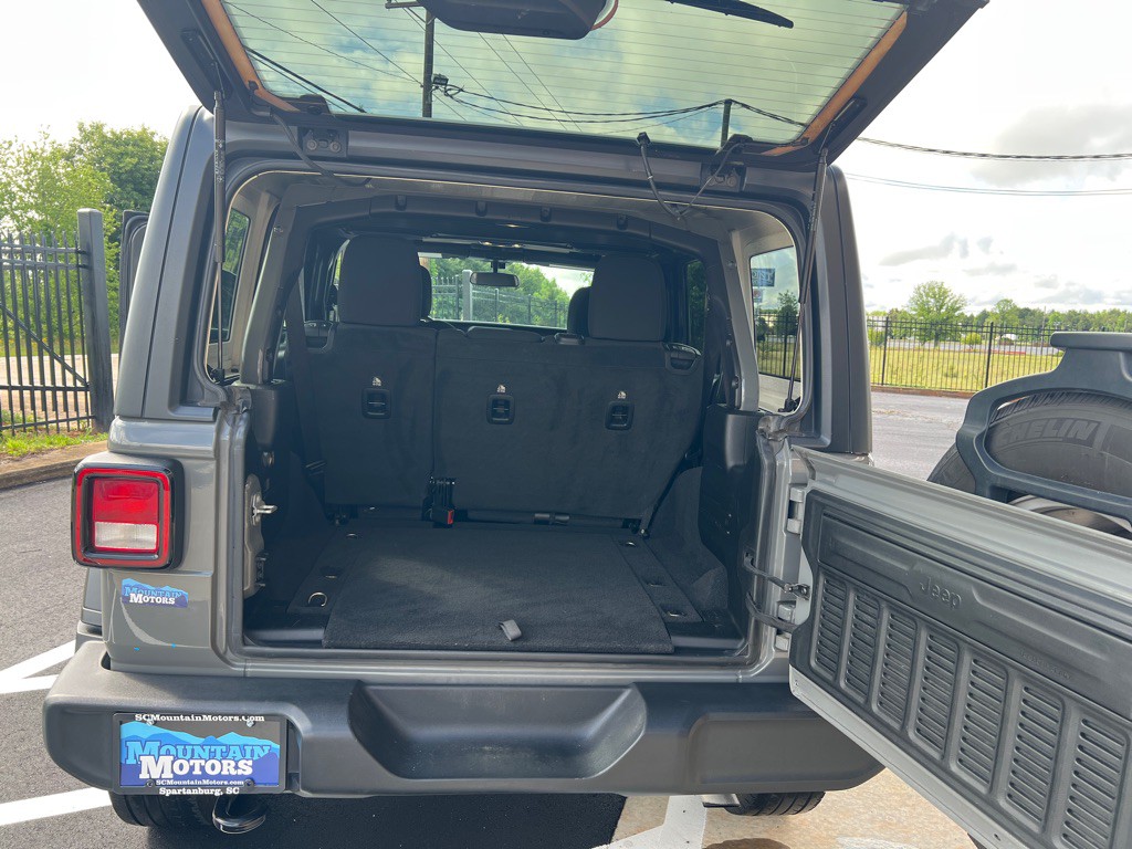 2021 Jeep Wrangler Unlimited Image 16