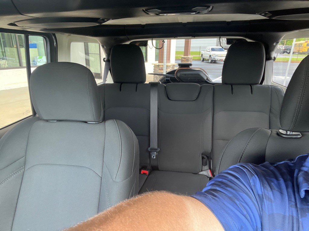 2021 Jeep Wrangler Unlimited Image 32
