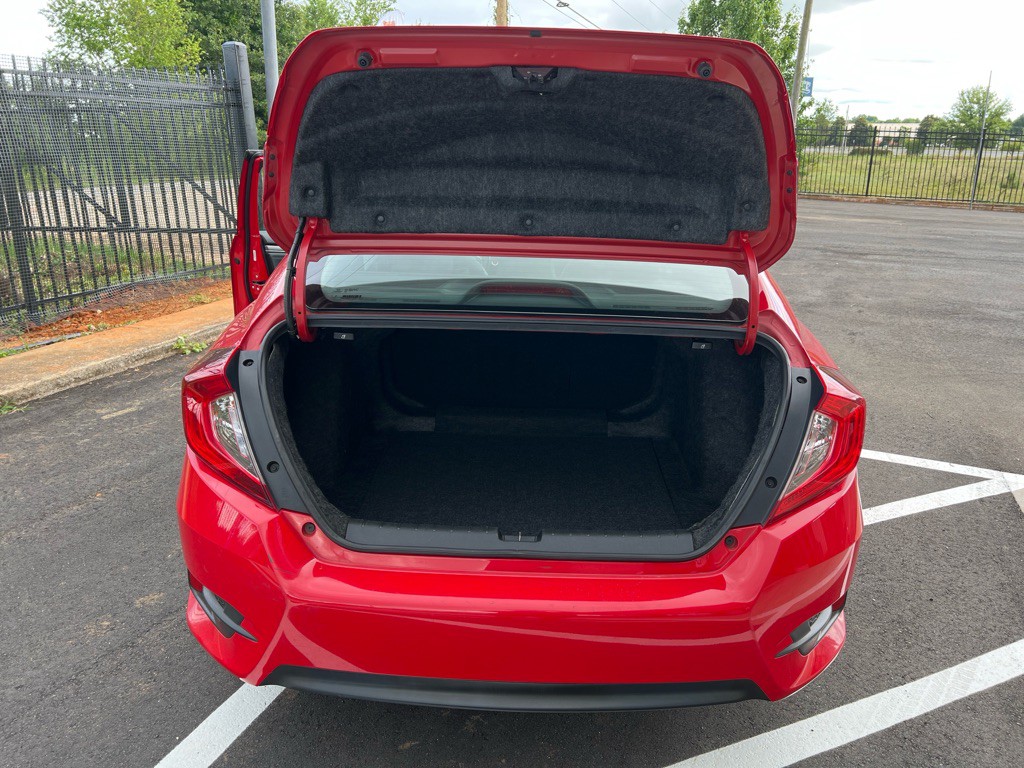 2017 Honda Civic Image 15