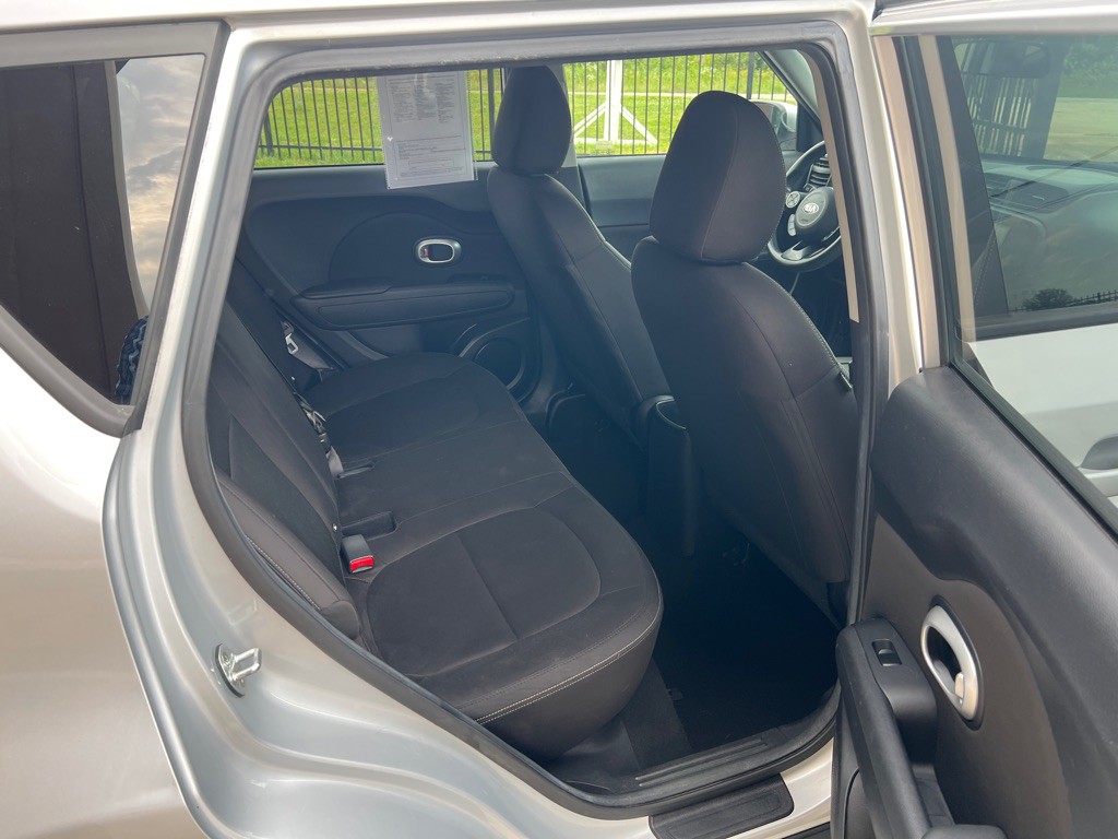 2016 Kia Soul Image 19