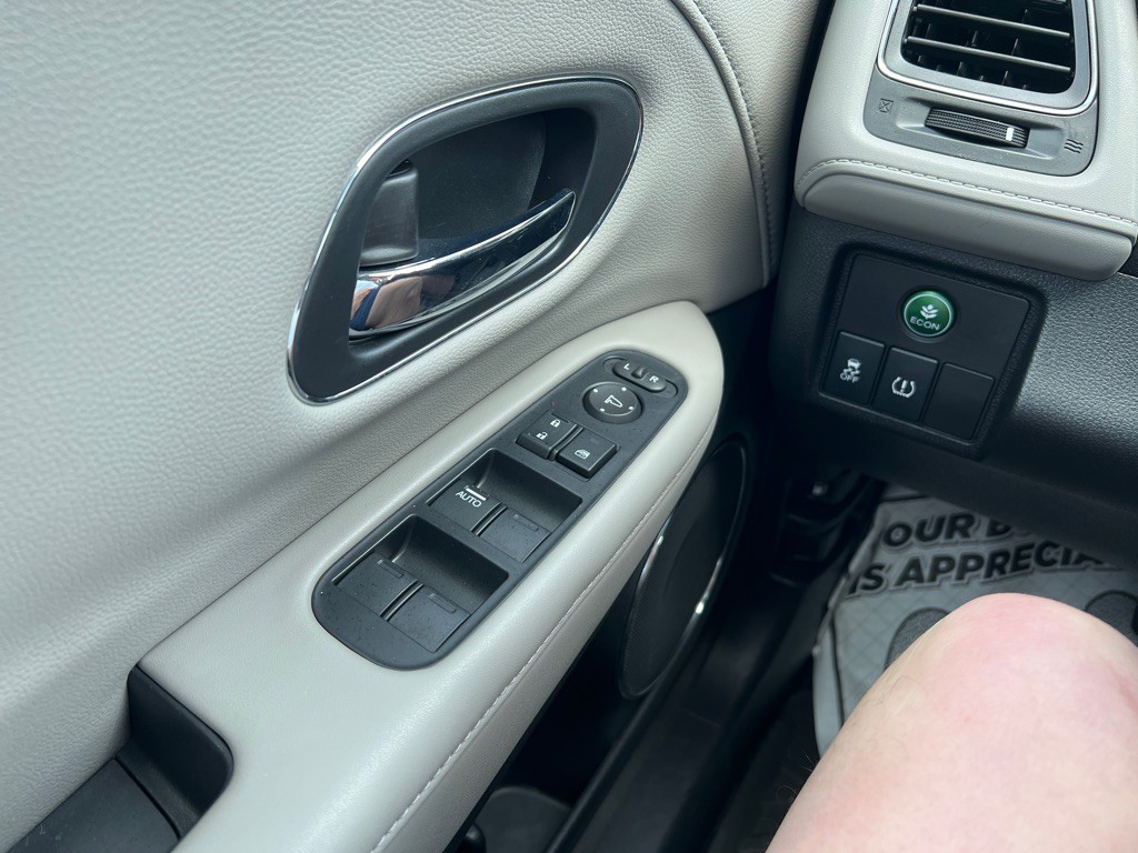 2017 Honda HR-V Image 27