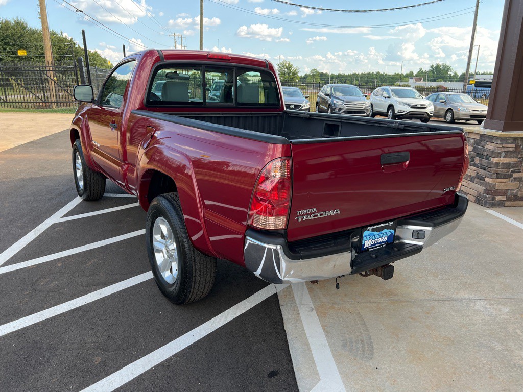 2005 Toyota Tacoma Image 4