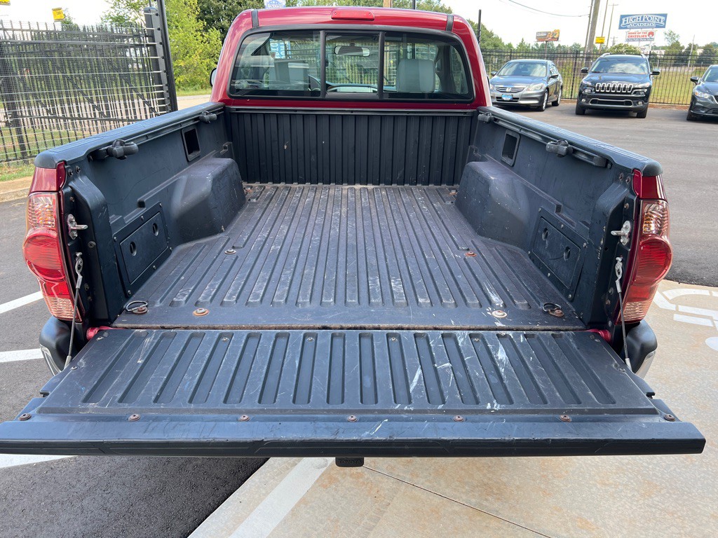 2005 Toyota Tacoma Image 14