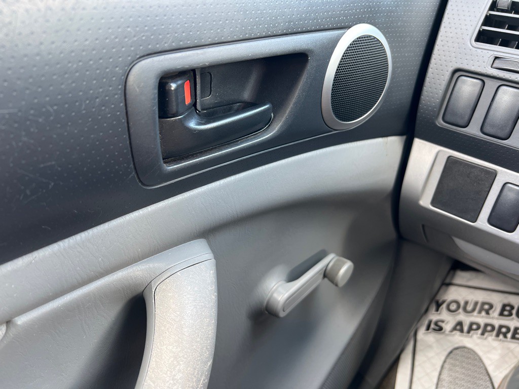 2005 Toyota Tacoma Image 22