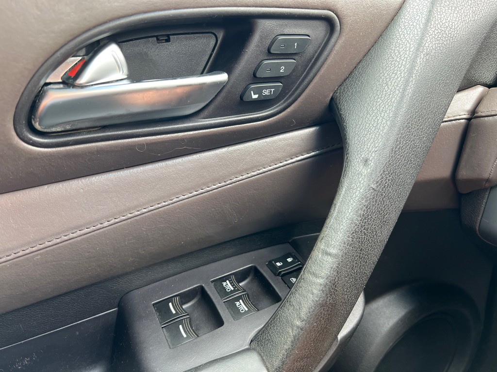 2010 Acura ZDX Image 31