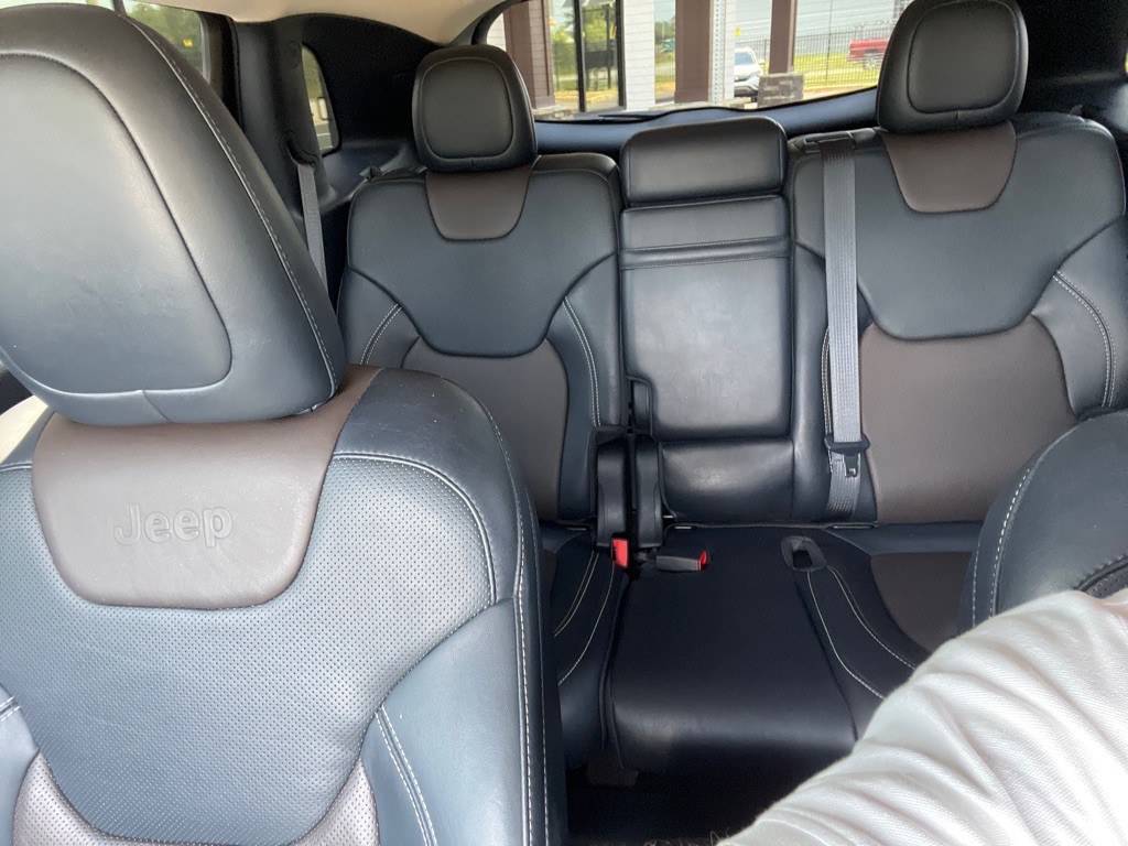 2015 Jeep Cherokee Image 36