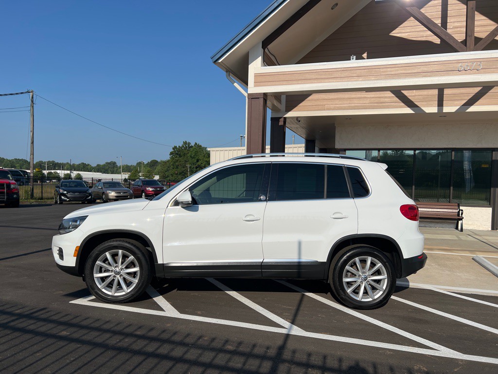 2017 Volkswagen Tiguan Image 3
