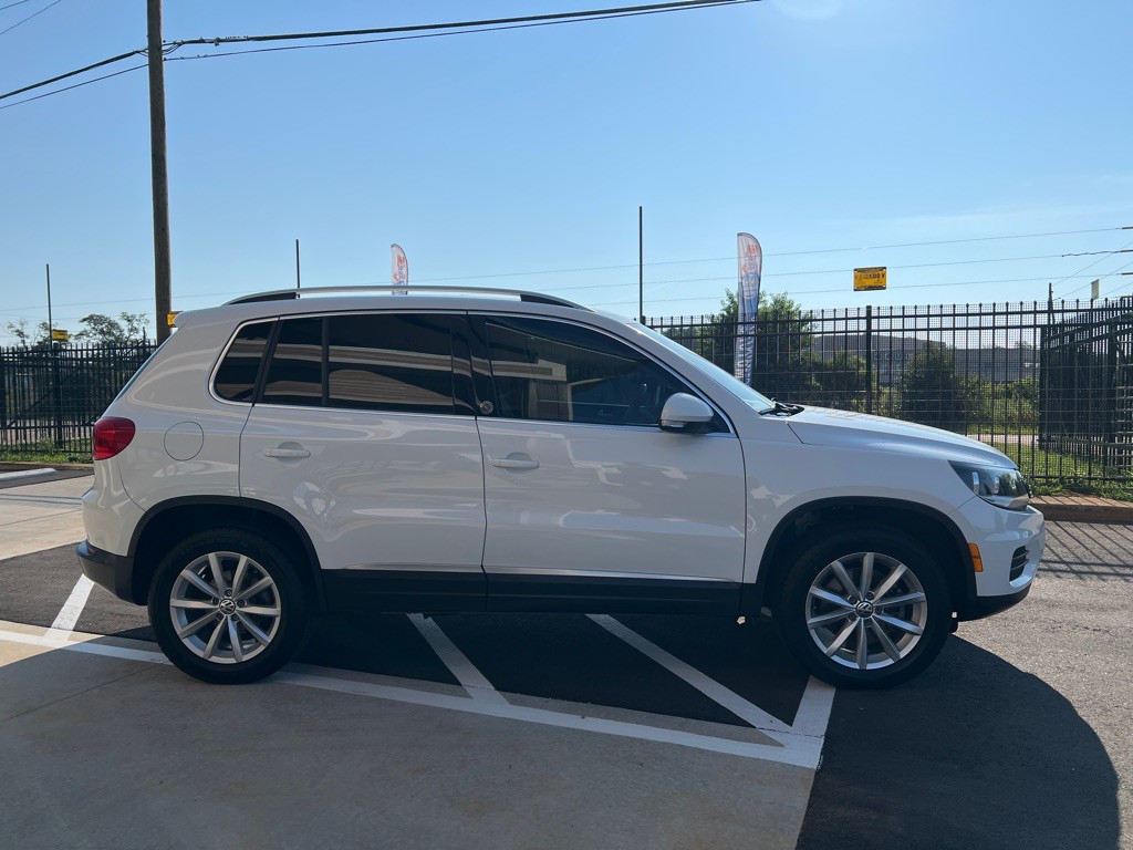 2017 Volkswagen Tiguan Image 7