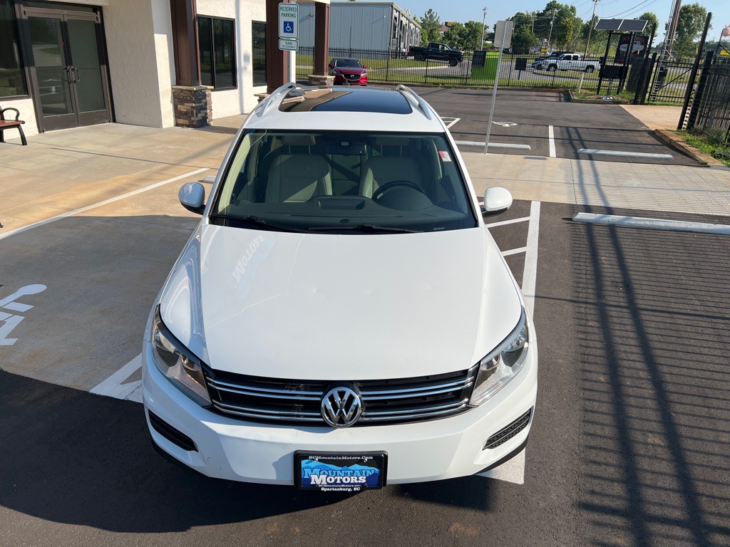 2017 Volkswagen Tiguan Image 10