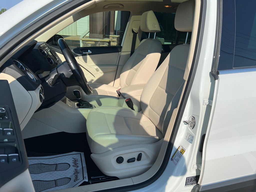 2017 Volkswagen Tiguan Image 13