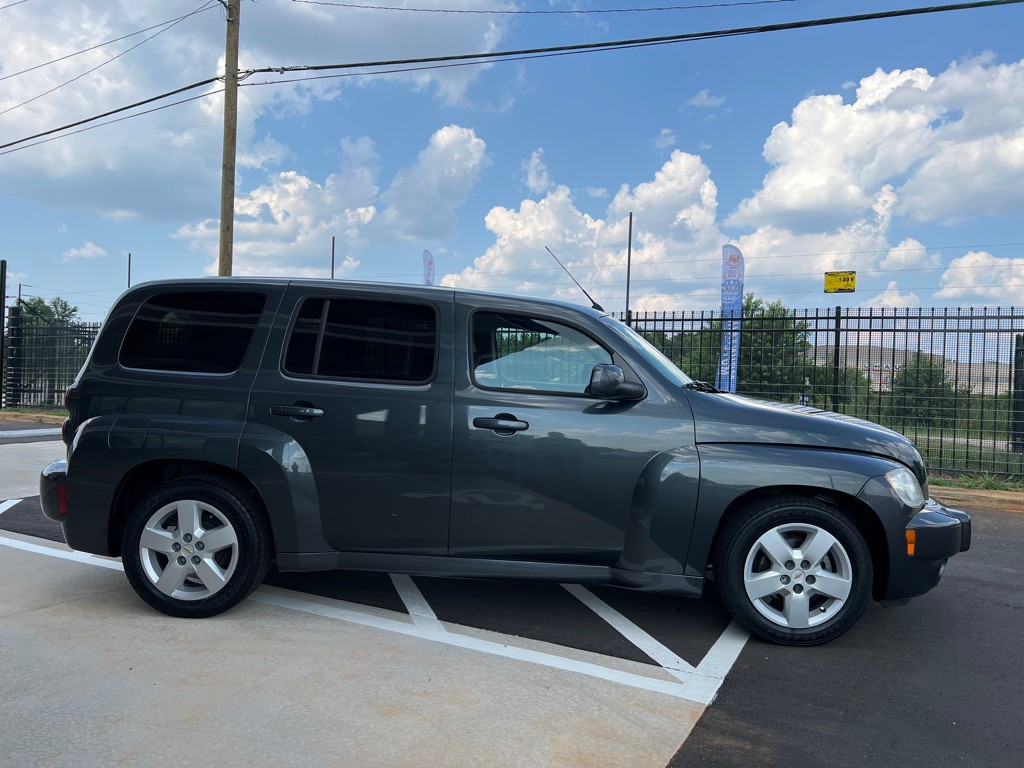 2011 Chevrolet HHR Image 8