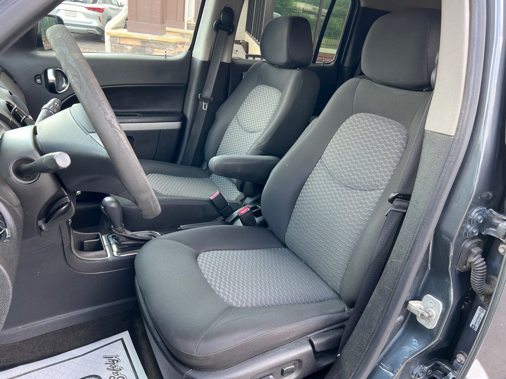 2011 Chevrolet HHR Image 21
