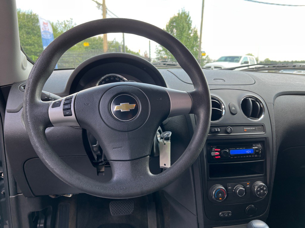 2011 Chevrolet HHR Image 22