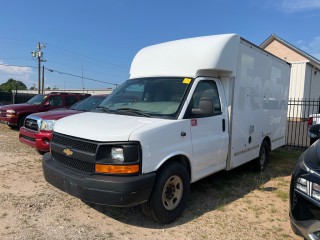 Image for 2017 Chevrolet Express  ID: 6647864